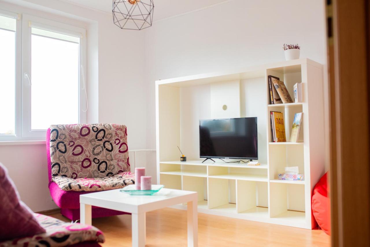 Centro Apartamentai Naujoji Akmene Kültér fotó