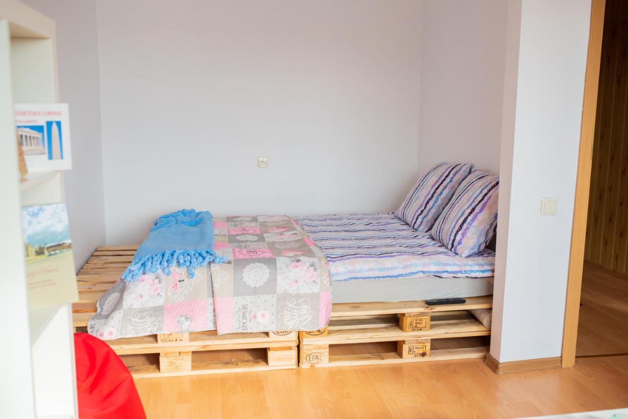 Centro Apartamentai Naujoji Akmene Kültér fotó
